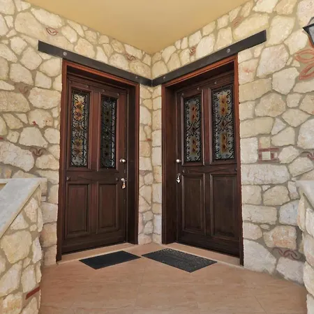 Captain's Appartments * פסאקודיה