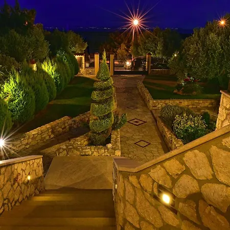דירה Captain's Appartments