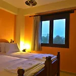 Captain's Appartments Апартаменты Псакудия