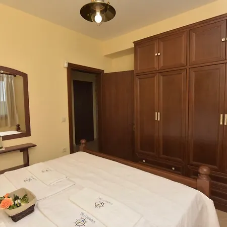 Captain's Appartments Apartmán Psakoudia
