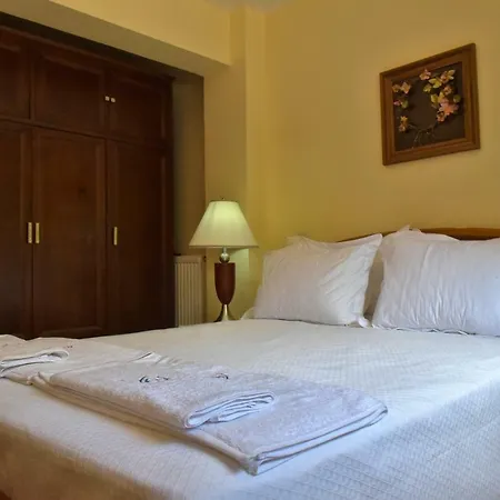 Captain's Appartments بساكوذيا